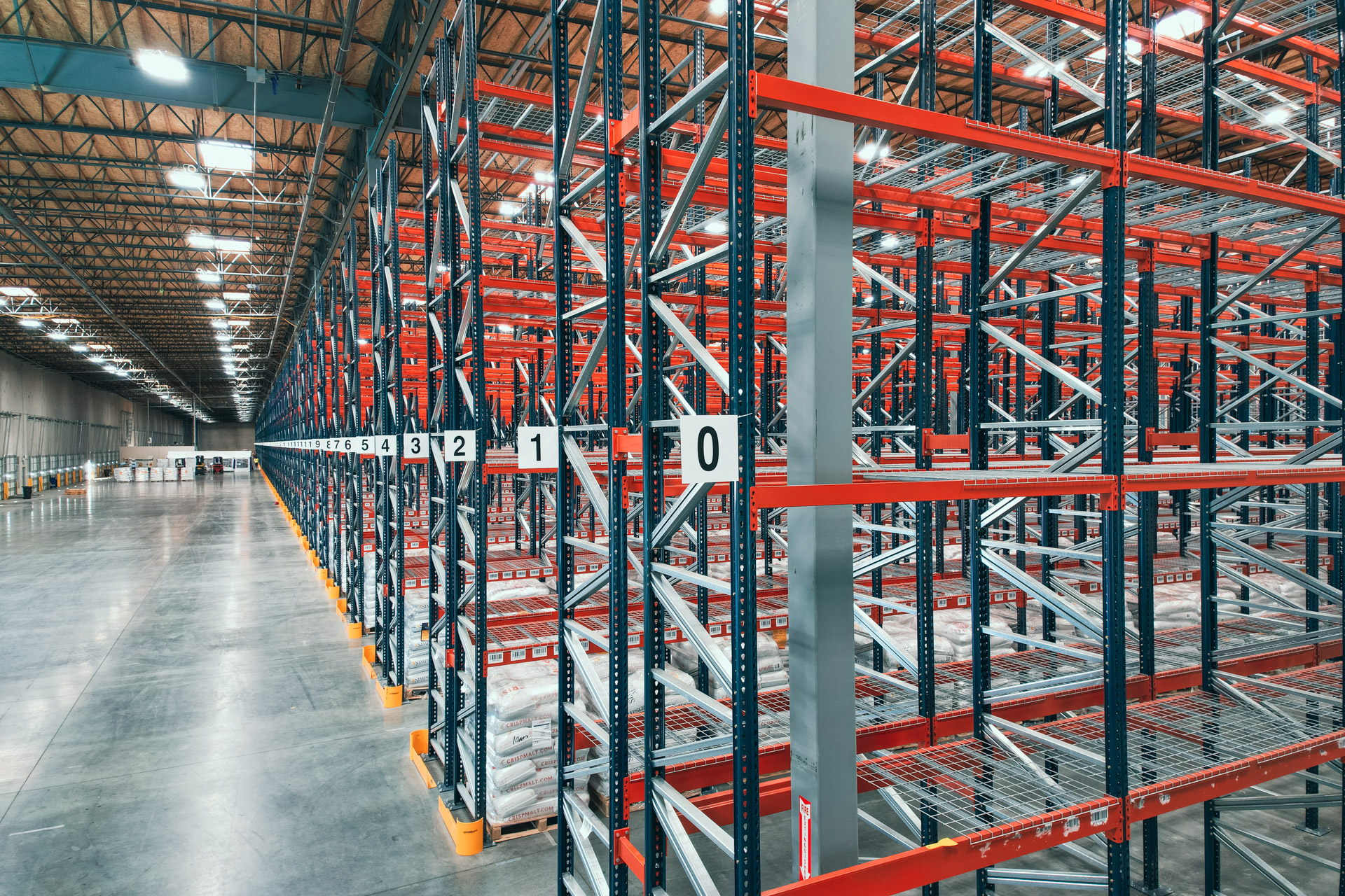 Pallet racking in a warehouse serving Reddick, FL